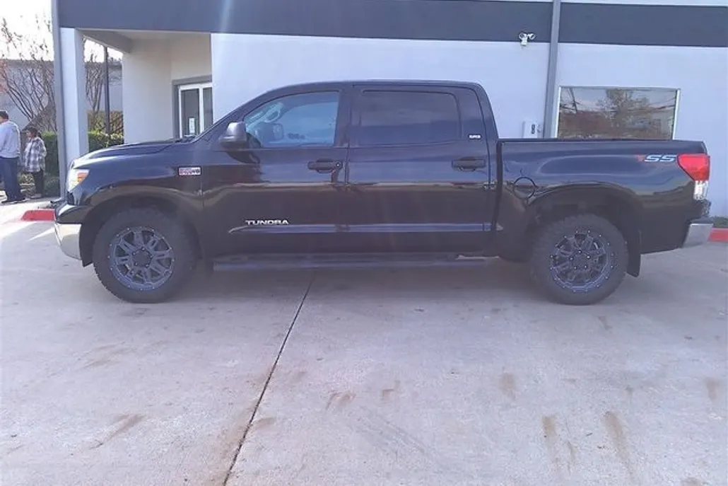 2013 Toyota Tundra Grade SR5 photo 1
