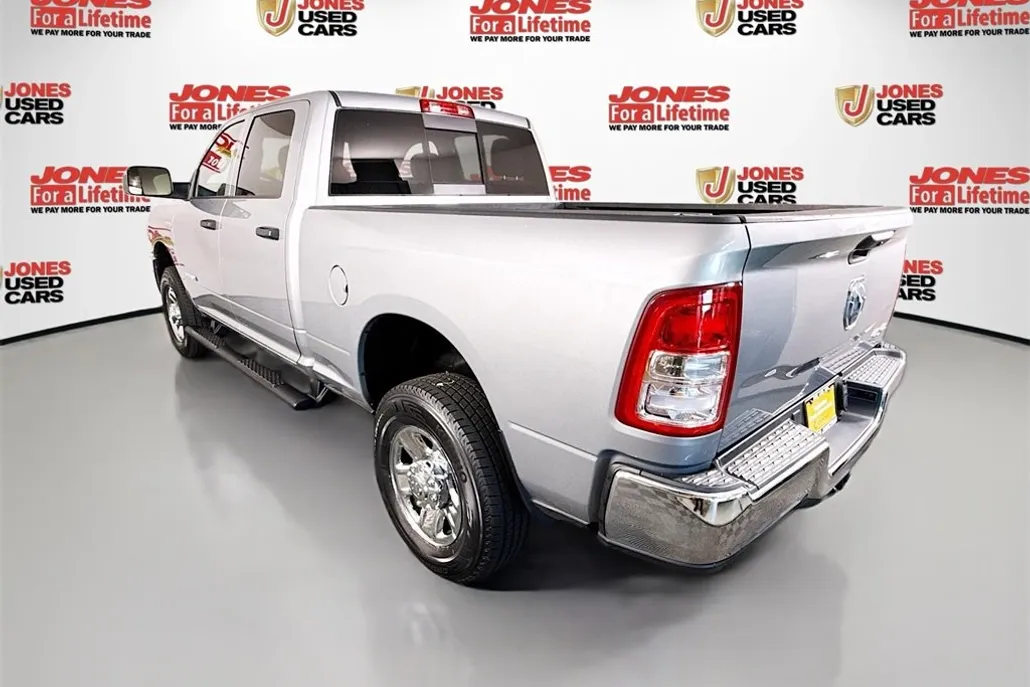 2022 Ram 2500 Tradesman photo 1