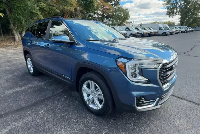 2024 Gmc Terrain SLE photo 1