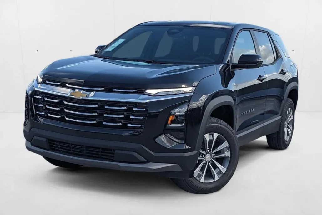 2026 Chevrolet Equinox LT photo 1