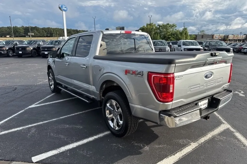2022 Ford F-150 XLT photo 1