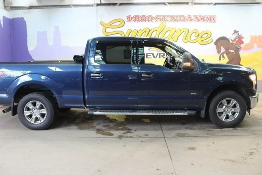 2017 Ford F-150 XLT photo 1
