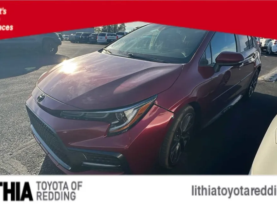 2022 Toyota Corolla SE photo 1