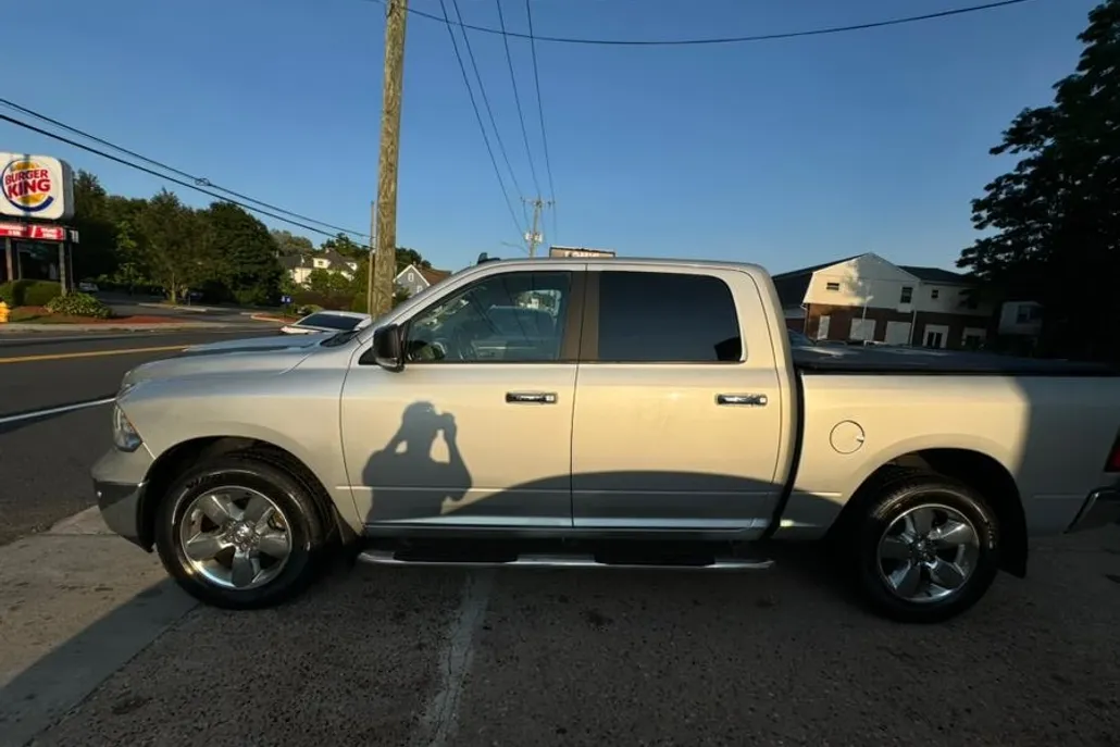 2017 Ram 1500 Big Horn photo 1