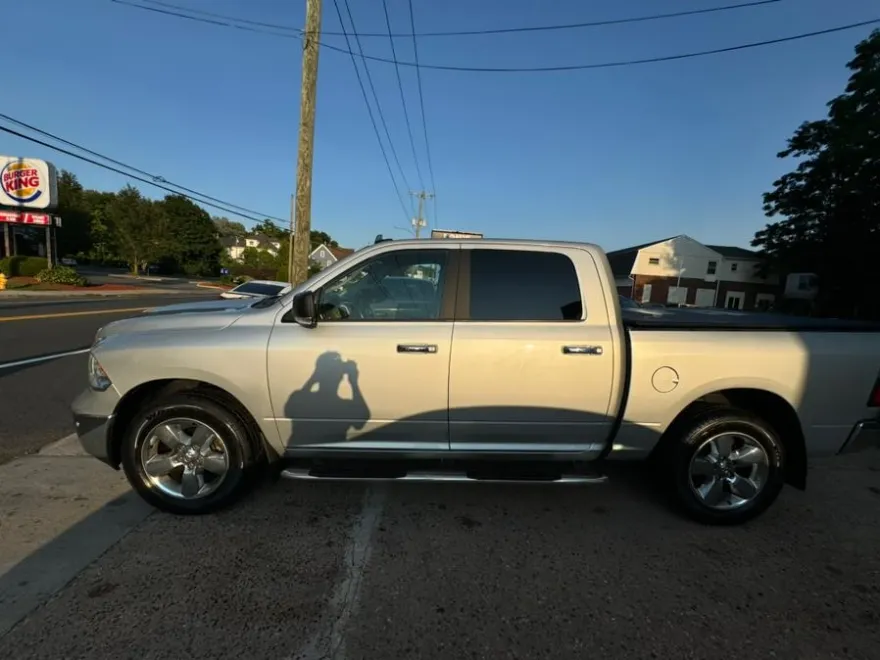 2017 Ram 1500 Big Horn photo 1