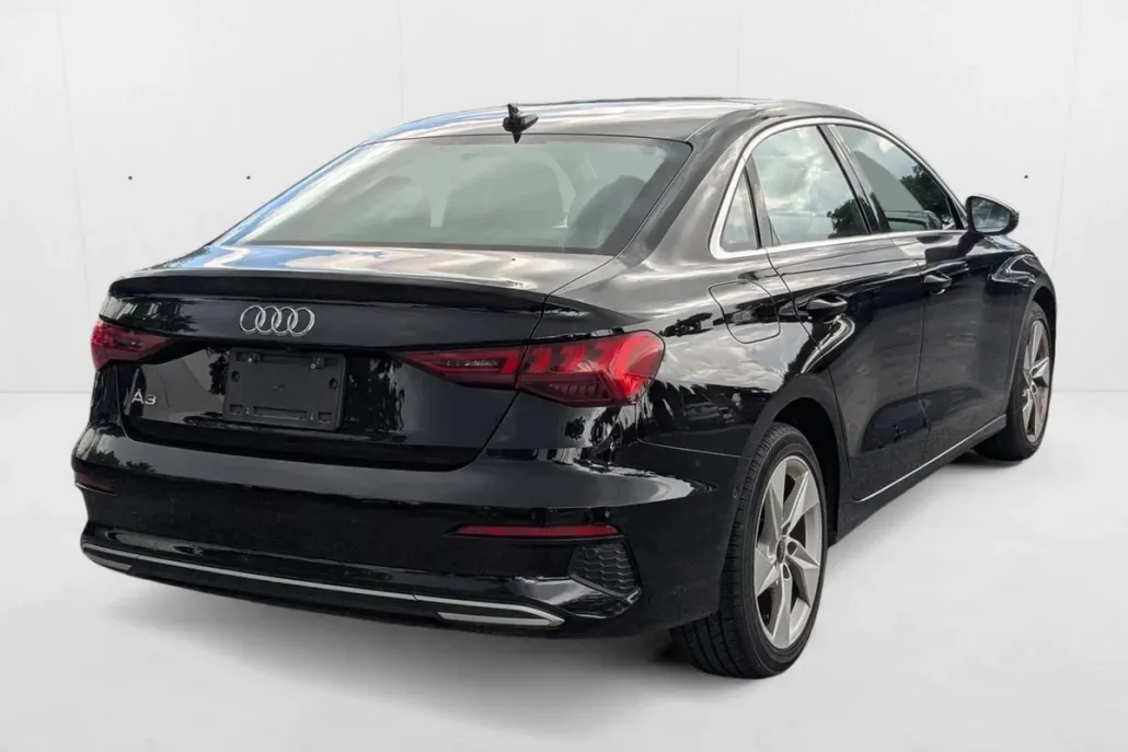 2023 Audi A3 40 Premium photo 1