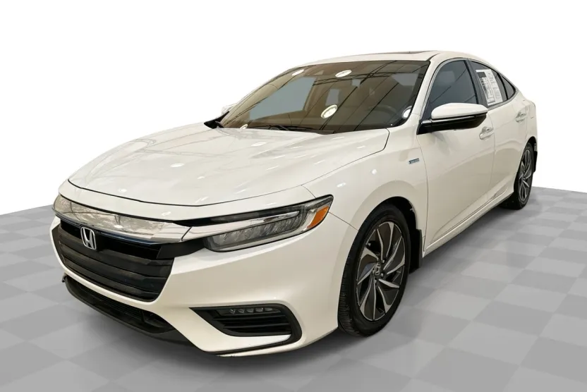 2019 Honda Insight Touring photo 1