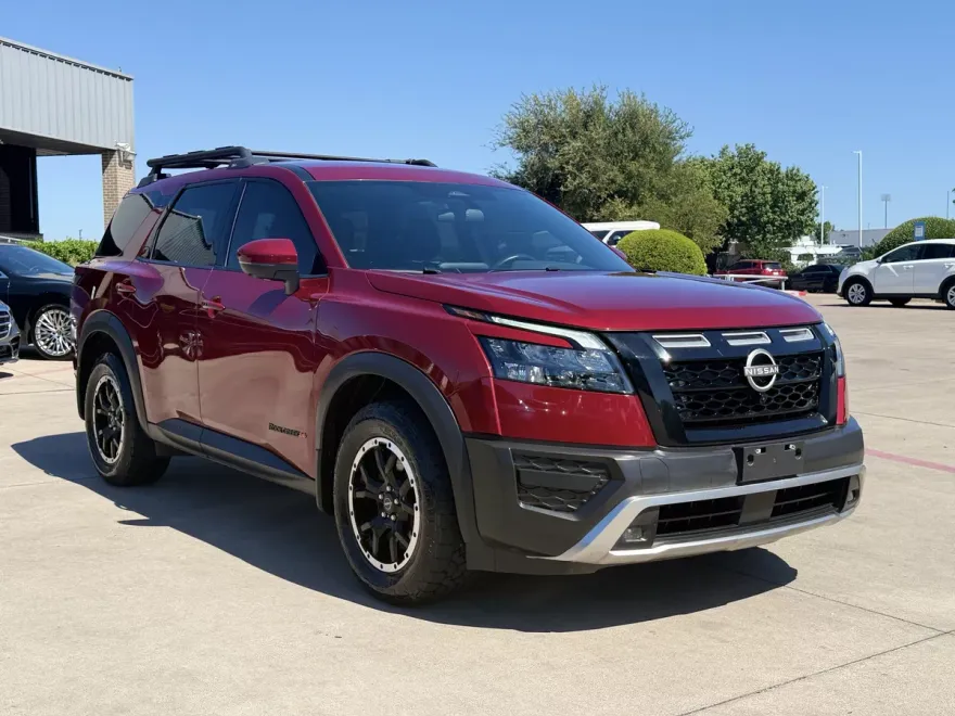 2024 Nissan Pathfinder Rock Creek photo 1
