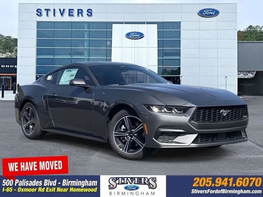 2025 Ford Mustang EcoBoost photo 1