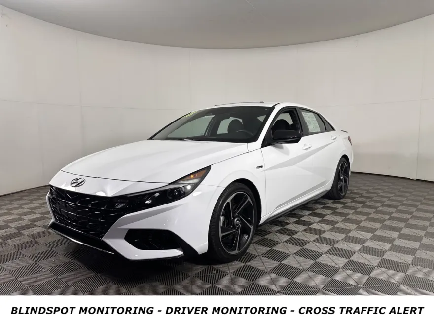 2023 Hyundai Elantra N Line photo 1