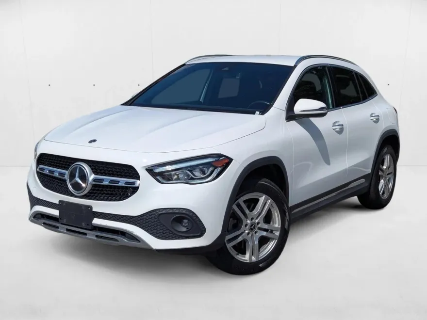 2022 Mercedes Benz GLA 250 4MATIC photo 1
