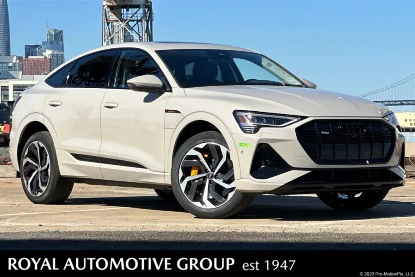 2022 Audi e-tron Sportback S line Premium Plus photo 1