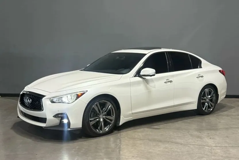 2021 Infiniti Q50 Signature Edition photo 1