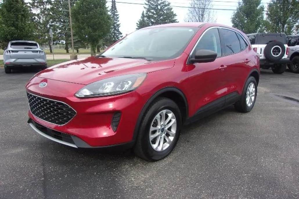 2022 Ford Escape SE photo 1