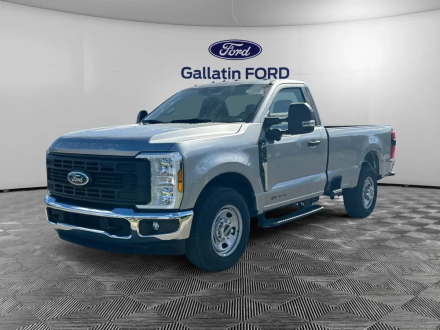 2024 Ford F-350 XL photo 1