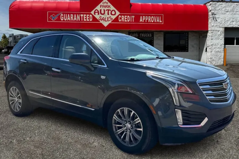 2019 Cadillac XT5 Luxury photo 1