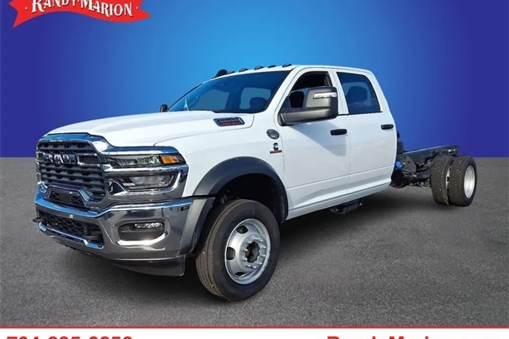 2025 Ram 5500 Tradesman photo 1