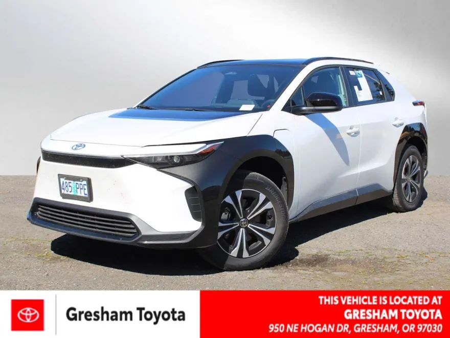 2023 Toyota bZ4X XLE photo 1