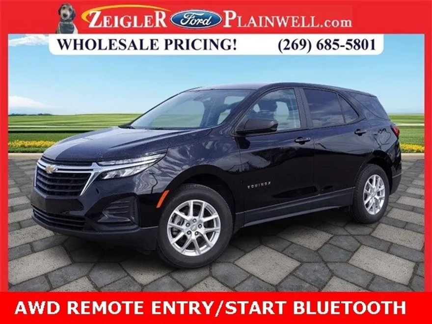 2023 Chevrolet Equinox LS photo 1