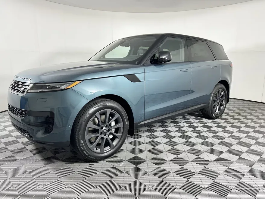 2025 Land Rover Range Rover Sport P360 SE photo 1
