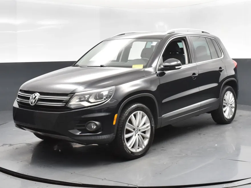 2016 Volkswagen Tiguan SE photo 1