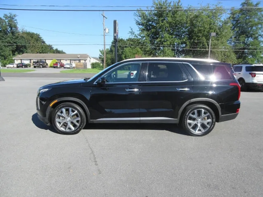 2020 Hyundai Palisade SEL photo 1