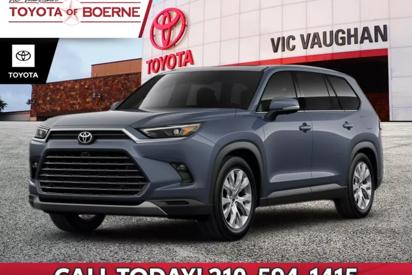 2026 Toyota Highlander Hybrid Limited photo 1