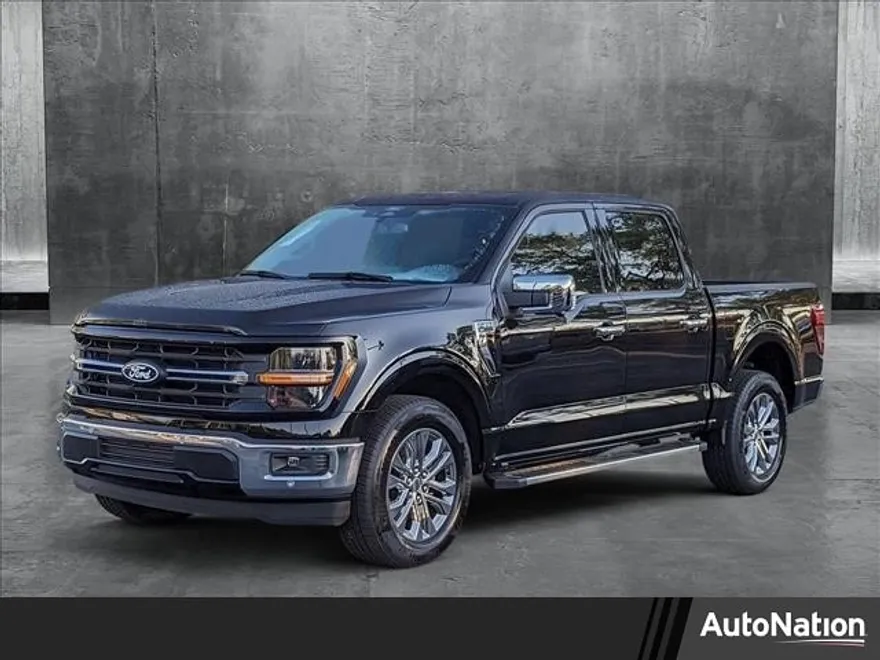 2025 Ford F-150 XLT photo 1