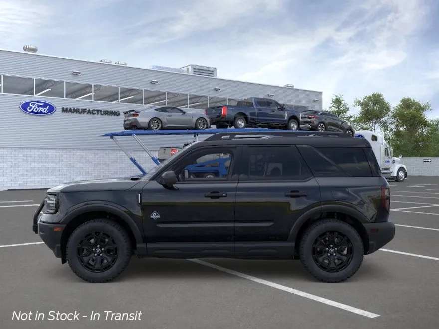 2025 Ford Bronco Sport Outer Banks photo 1