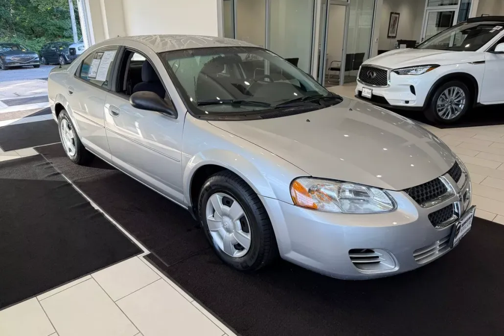 2005 Dodge Stratus SXT photo 1