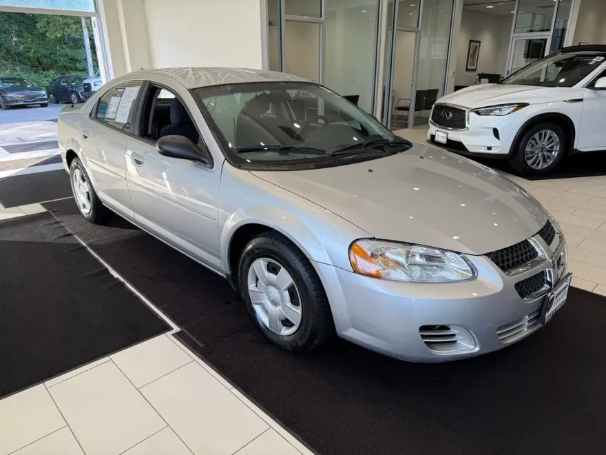 2005 Dodge Stratus SXT photo 1