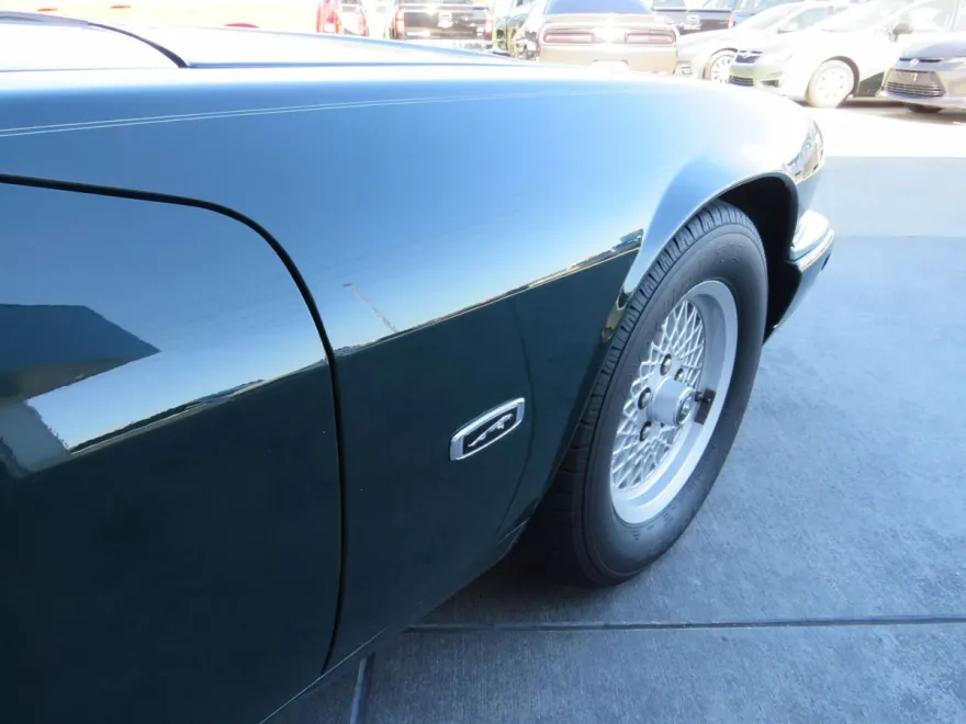 1994 Jaguar XJS photo 30