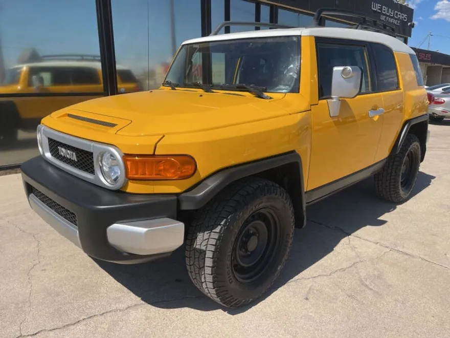 2007 Toyota FJ Cruiser Base photo 1