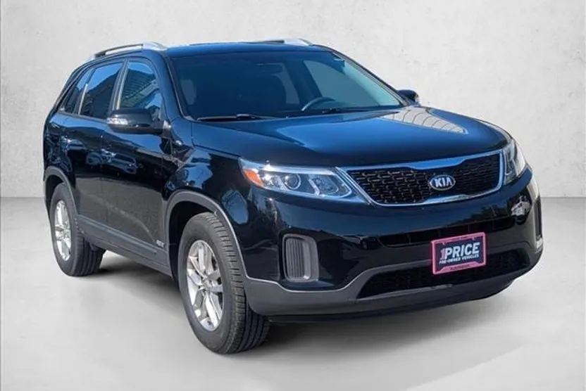2014 Kia Sorento LX photo 1