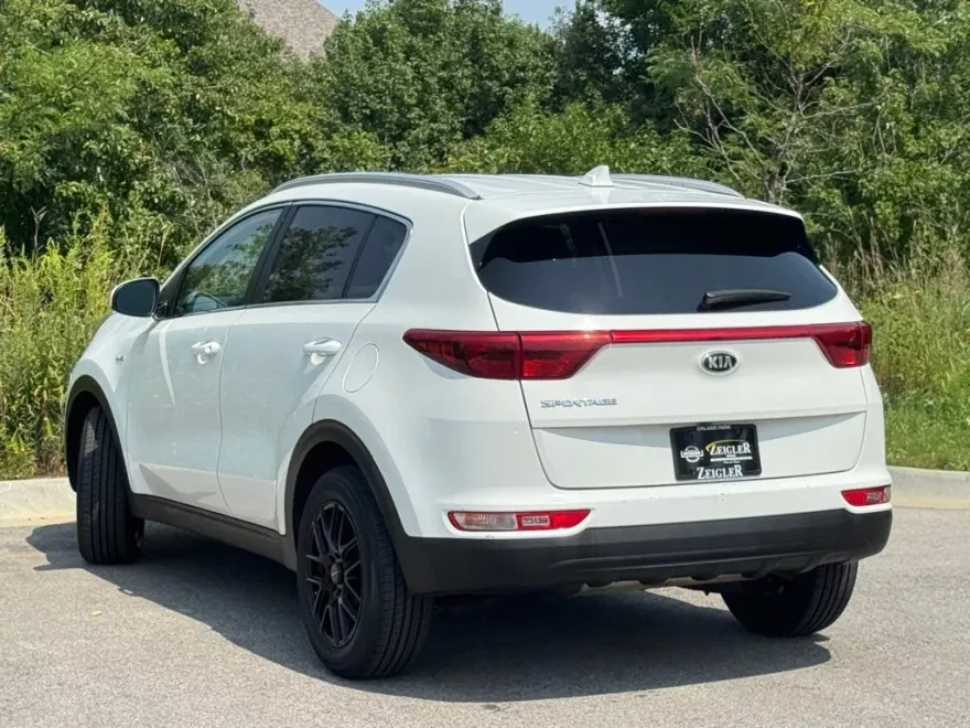 2019 Kia Sportage LX photo 1