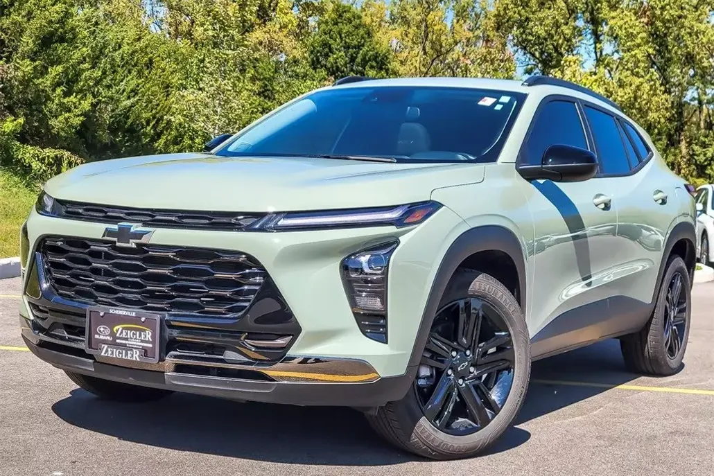 2024 Chevrolet Trax ACTIV photo 1