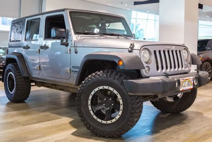 2017 Jeep Wrangler Unlimited Sport photo 1