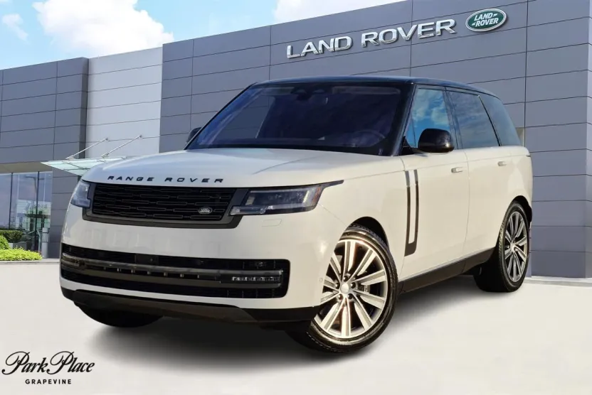 2023 Land Rover Range Rover SE photo 1