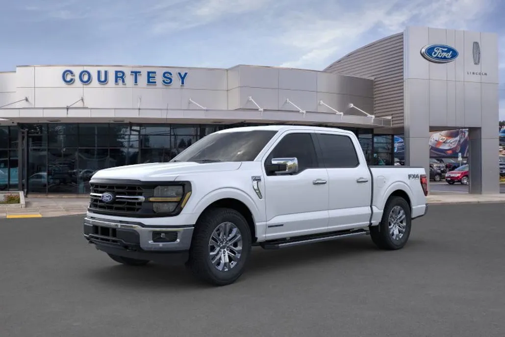 2025 Ford F-150 XLT photo 1