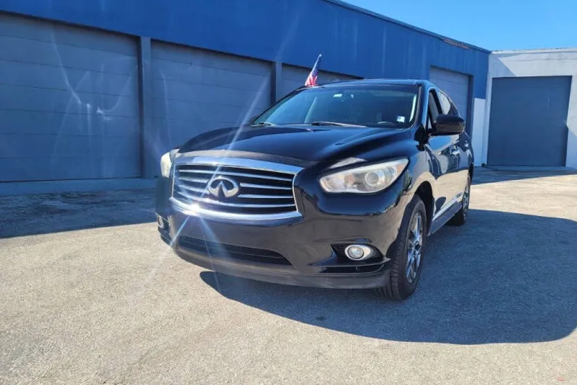 2013 Infiniti JX35 photo 1