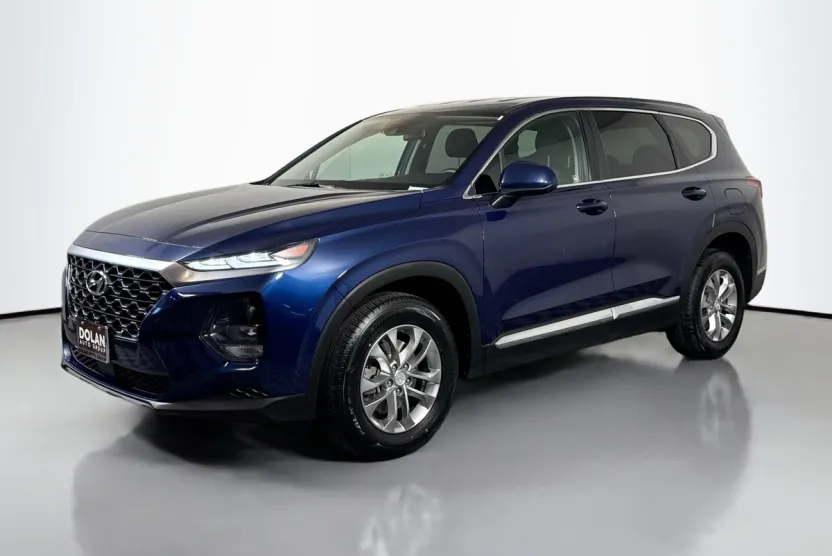 2020 Hyundai Santa Fe SE photo 1