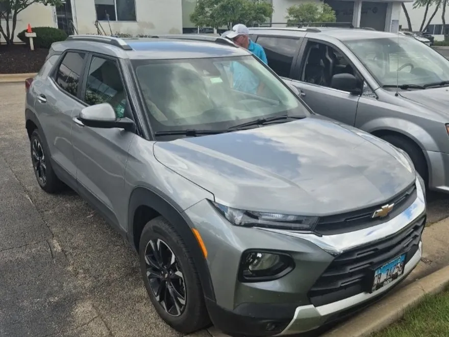 2023 Chevrolet Trailblazer LT photo 1