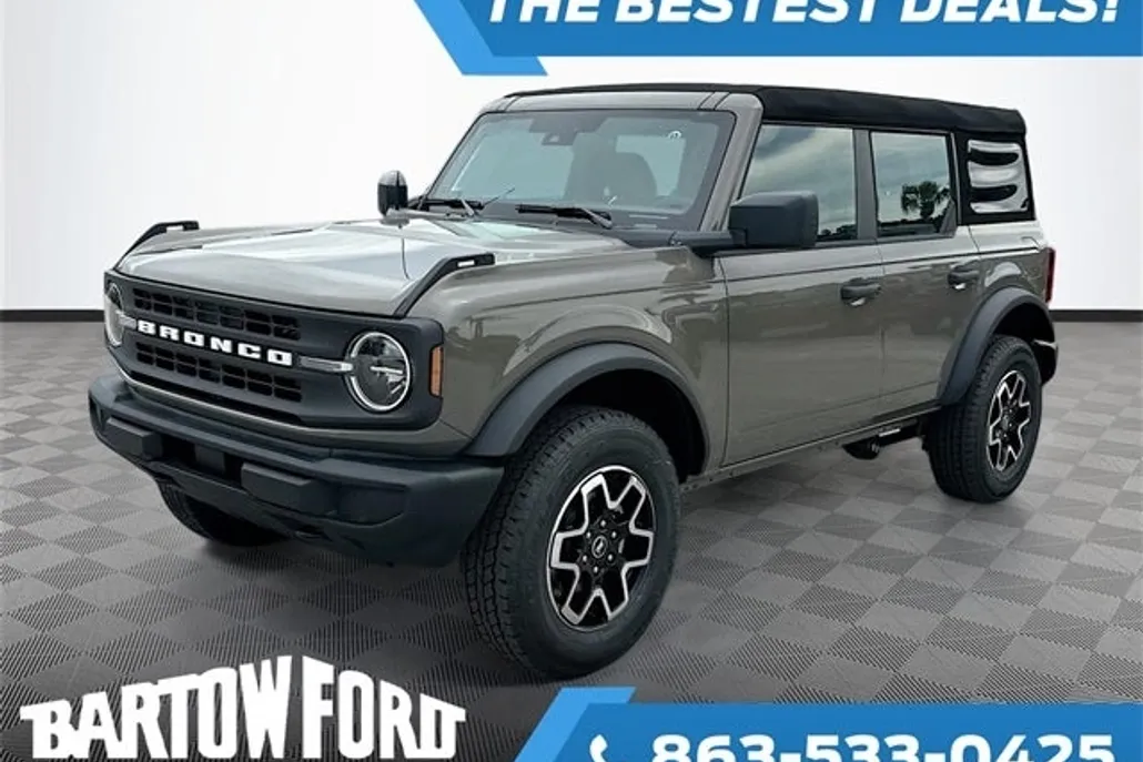 2025 Ford Bronco Base photo 1