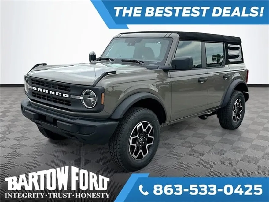 2025 Ford Bronco Base photo 1