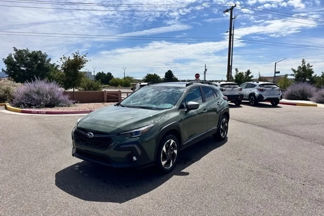 2025 Subaru Crosstrek Limited photo 1