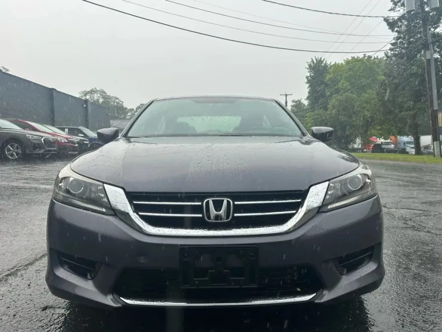 2014 Honda Accord LX photo 1