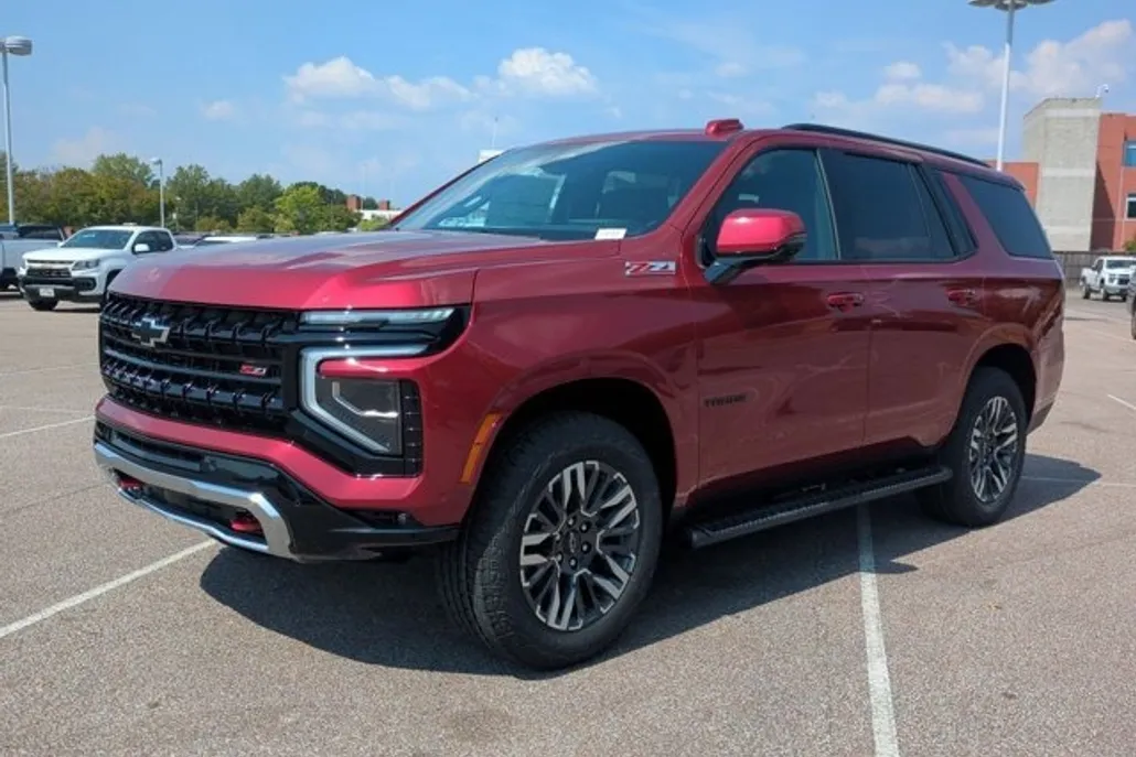 2026 Chevrolet Tahoe Z71 photo 1