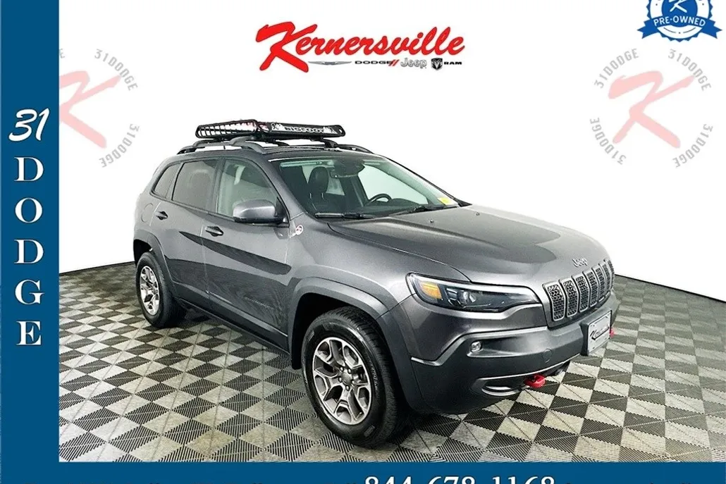 2021 Jeep Cherokee Trailhawk Sport photo 1