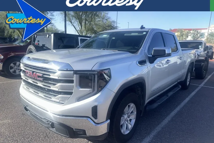 2022 Gmc Sierra 1500 SLE photo 1
