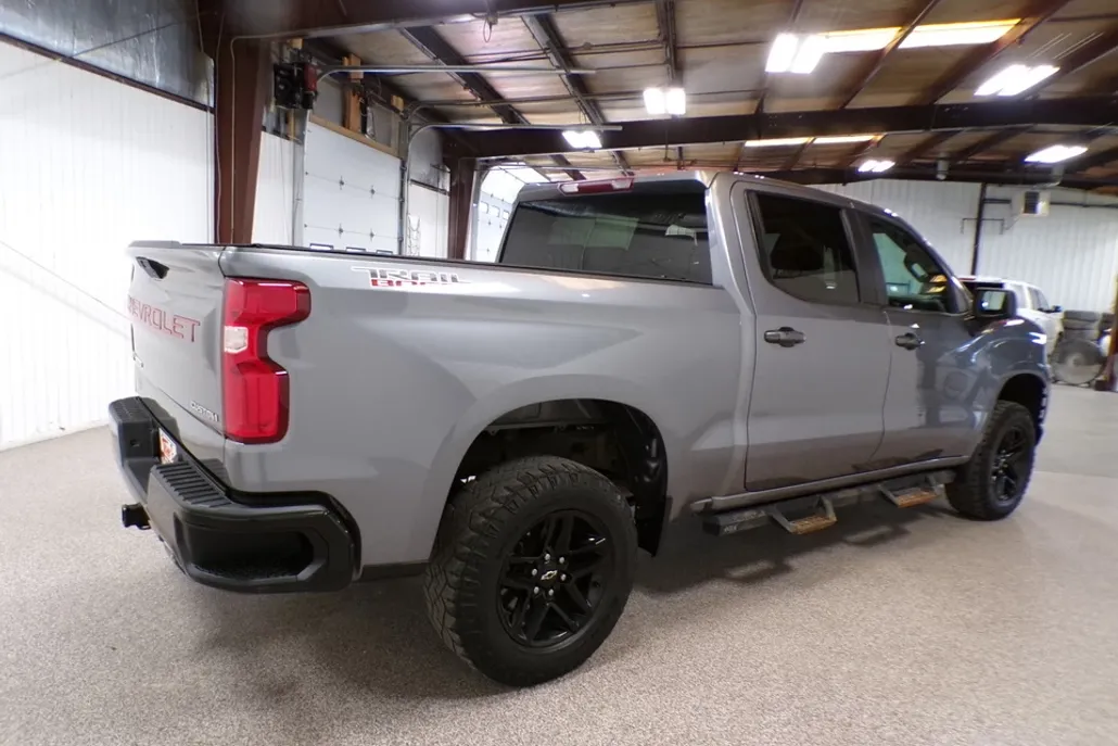 2019 Chevrolet Silverado 1500 Custom Trail Boss photo 1